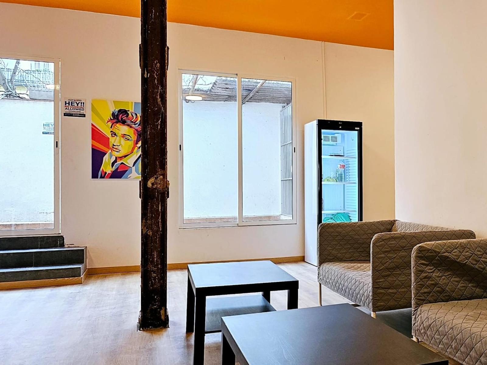 Arc House Pop Art Hostel Madrid Luaran gambar