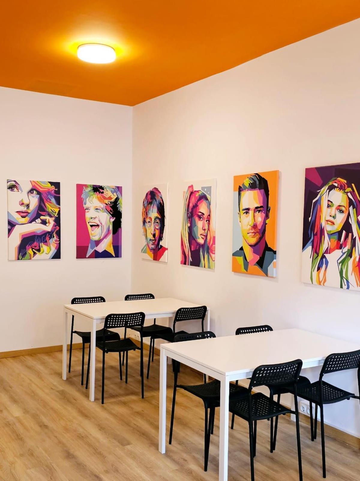 Arc House Pop Art Hostel Madrid Luaran gambar