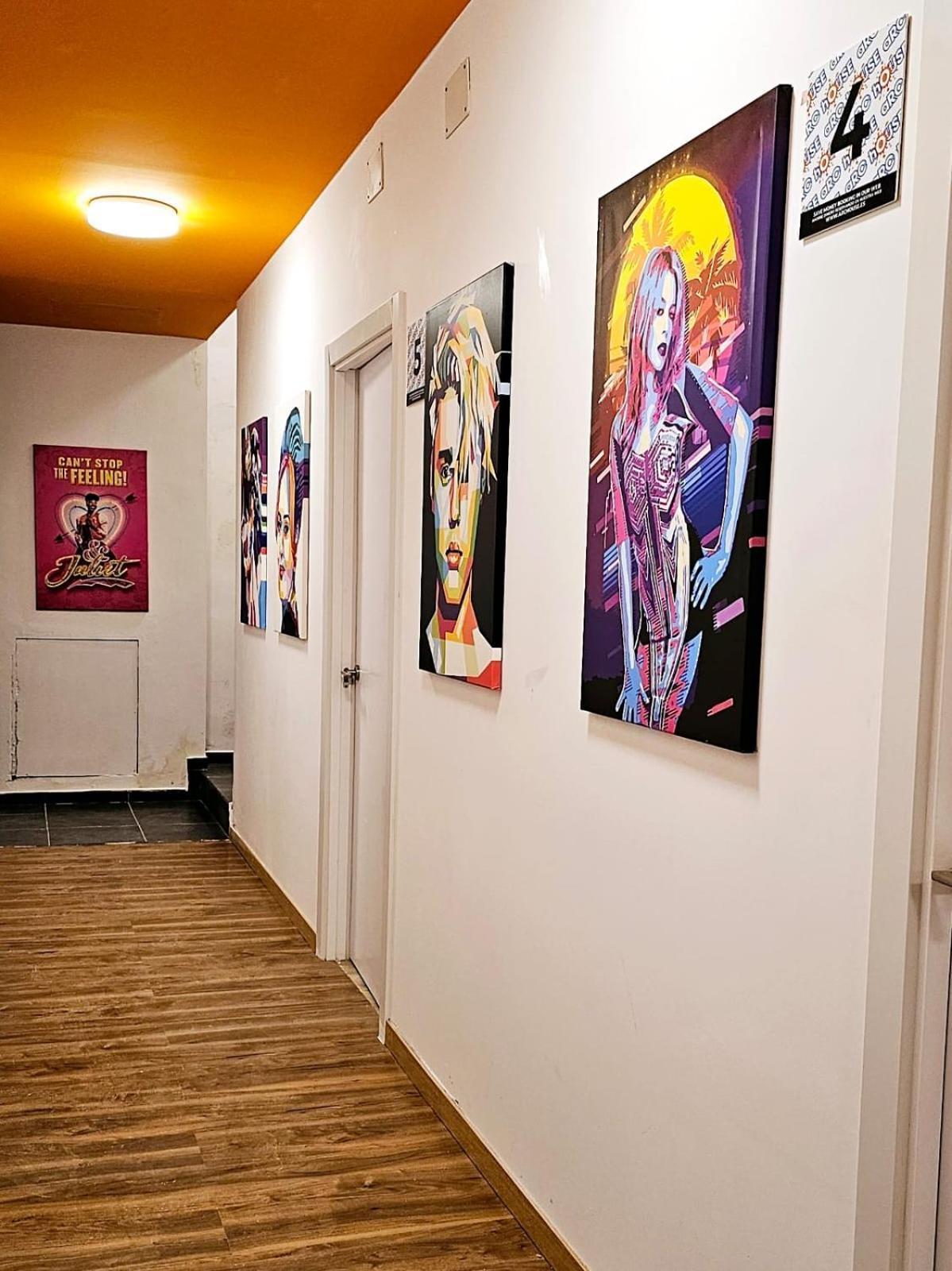 Arc House Pop Art Hostel Madrid Luaran gambar